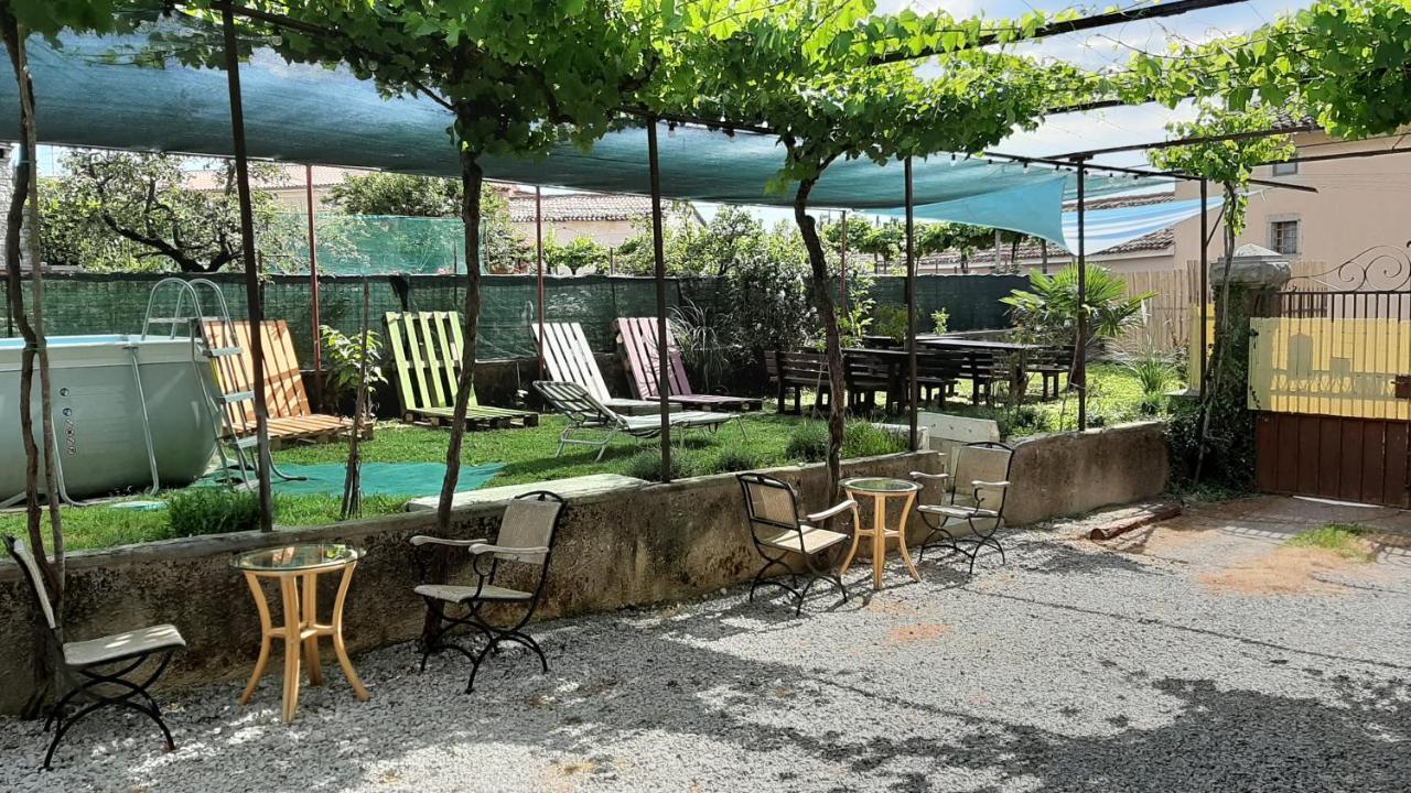 Residence Muzica Bed And Breakfast Комен Екстер'єр фото